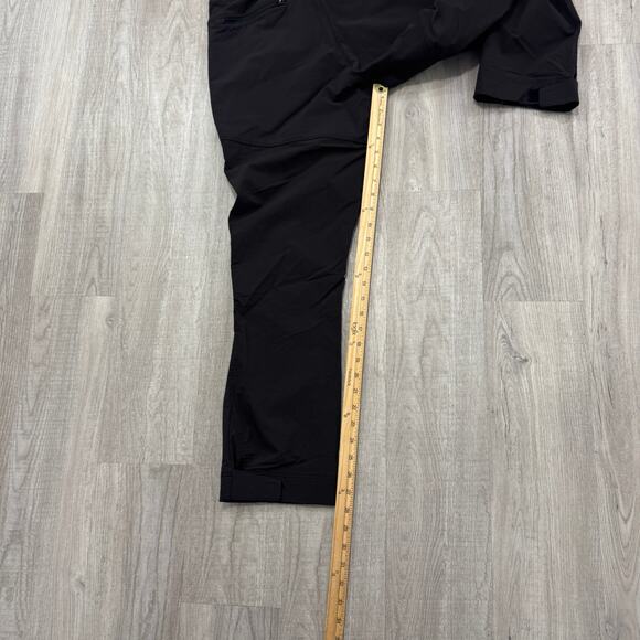 Patagonia Point Peak Trail Pants Women's 10 (Fits 30x28) Black Hiking Outdoors - Picture 9 of 11